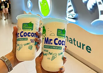 Tiong Bahru Juice Bars  Mr. Coconut @ Tiong Bahru Plaza image 1