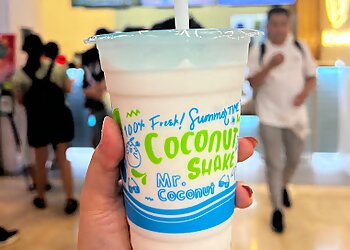 Orchard Road Juice Bars Mr. Coconut @ Wisma image 1