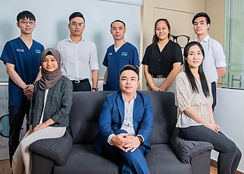 Bukit Batok Opticians Mr Eyewear by Eyesight.sg image 2 Bukit Batok Opticians Mr Eyewear by Eyesight.sg image 2