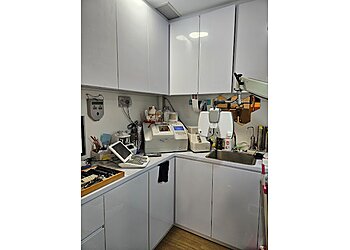 Outram Opticians One Optique Chinatown Point image 3 Outram Opticians One Optique Chinatown Point image 3