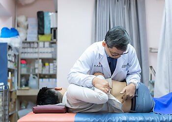 Geylang Traditional Chinese Medicine Ong Fujian Chinese Physician Hall image 3 Geylang Traditional Chinese Medicine Ong Fujian Chinese Physician Hall image 3