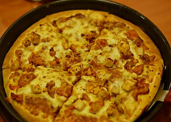 Bishan Pizza Delivery Pizza Hut Bishan image 1