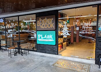 Clementi Pizza Delivery Plank Sourdough Pizza Clementi image 2 Clementi Pizza Delivery Plank Sourdough Pizza Clementi image 2