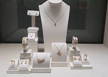 Clementi Jewellers Poh Heng Jewellery Clementi image 2 Clementi Jewellers Poh Heng Jewellery Clementi image 2