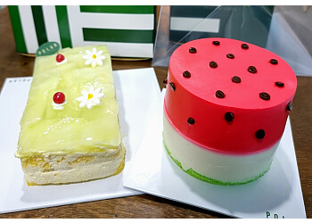 Polar Puffs & Cakes photo Polar Puffs & Cakes