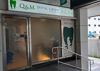 Boon Lay Dental Clinics Q & M Dental Group Boon Lay MRT image 1