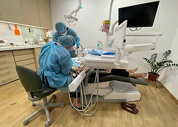 Sembawang Dental Clinics Q & M Dental Group Sembawang Way image 3 Sembawang Dental Clinics Q & M Dental Group Sembawang Way image 3