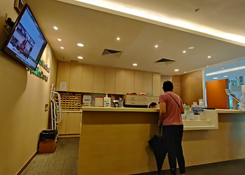 Pasir Ris Hospitals Raffles Medical White Sands image 1