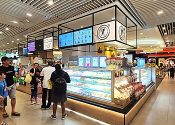 Changi Juice Bars SF Fruits & Juices Jewel Changi Airport image 1