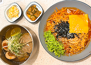 Tampines Vegetarian Restaurants Saute Saranghae-Tampines  image 1