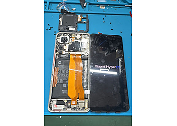 Sembawang Cell Phone Repair Smartgen Mobile image 2 Sembawang Cell Phone Repair Smartgen Mobile image 2