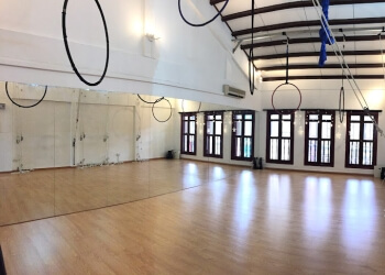 Chinatown Dance Classes Starz Aerial Dance School image 2 Chinatown Dance Classes Starz Aerial Dance School image 2