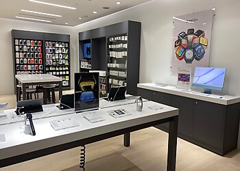 Bukit Panjang Mobile Shops Switch+ @ Bukit Panjang Plaza image 2 Bukit Panjang Mobile Shops Switch+ @ Bukit Panjang Plaza image 2