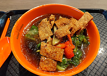 Sembawang Vegetarian Restaurants TONG XIN VEGETARIAN image 1 Sembawang Vegetarian Restaurants TONG XIN VEGETARIAN image 1