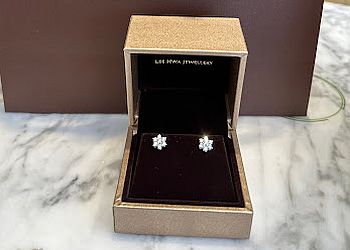 Telok Blangah Jewellers Lee Hwa Jewellery image 2 Telok Blangah Jewellers Lee Hwa Jewellery image 2