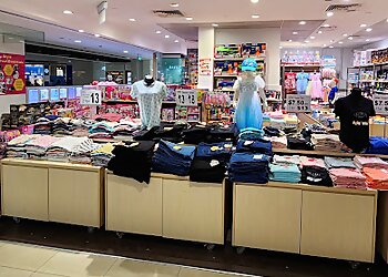 Bukit Panjang Clothing Stores Tom & Stefanie image 2 Bukit Panjang Clothing Stores Tom & Stefanie image 2