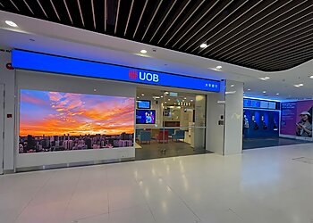 Bukit Merah Banks  United Overseas Bank Limited Bukit Merah image 1