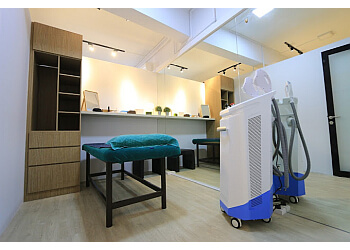 Wellaholic photo Wellaholic