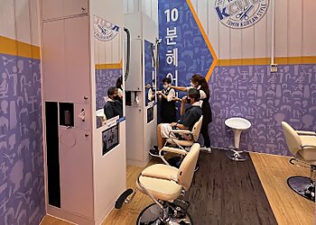 kcuts @ Jewel Changi Airport image kcuts @ Jewel Changi Airport