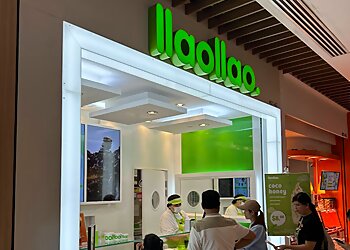 Jurong East Frozen Yogurt Shops llaollao IMM image 2 Jurong East Frozen Yogurt Shops llaollao IMM image 2