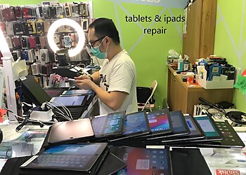 Pasir Ris Cell Phone Repair ubreakifix image 2 Pasir Ris Cell Phone Repair ubreakifix image 2